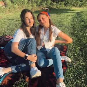 Meet your Posher, Naomi